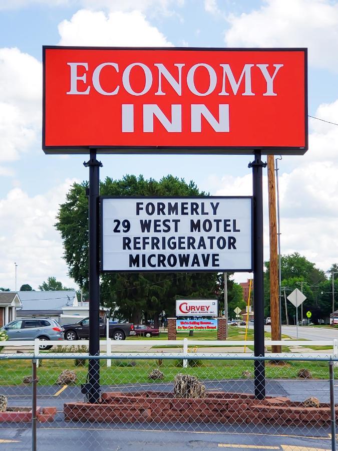 Economy Inn Taylorville Exterior photo